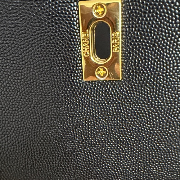 CC Black Leather Chain Bag - Picture 7 of 12